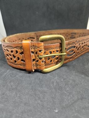 Lauren Ralph Lauren Women's Carved Embossed Leather Wide Belt Brass Buckle 38"